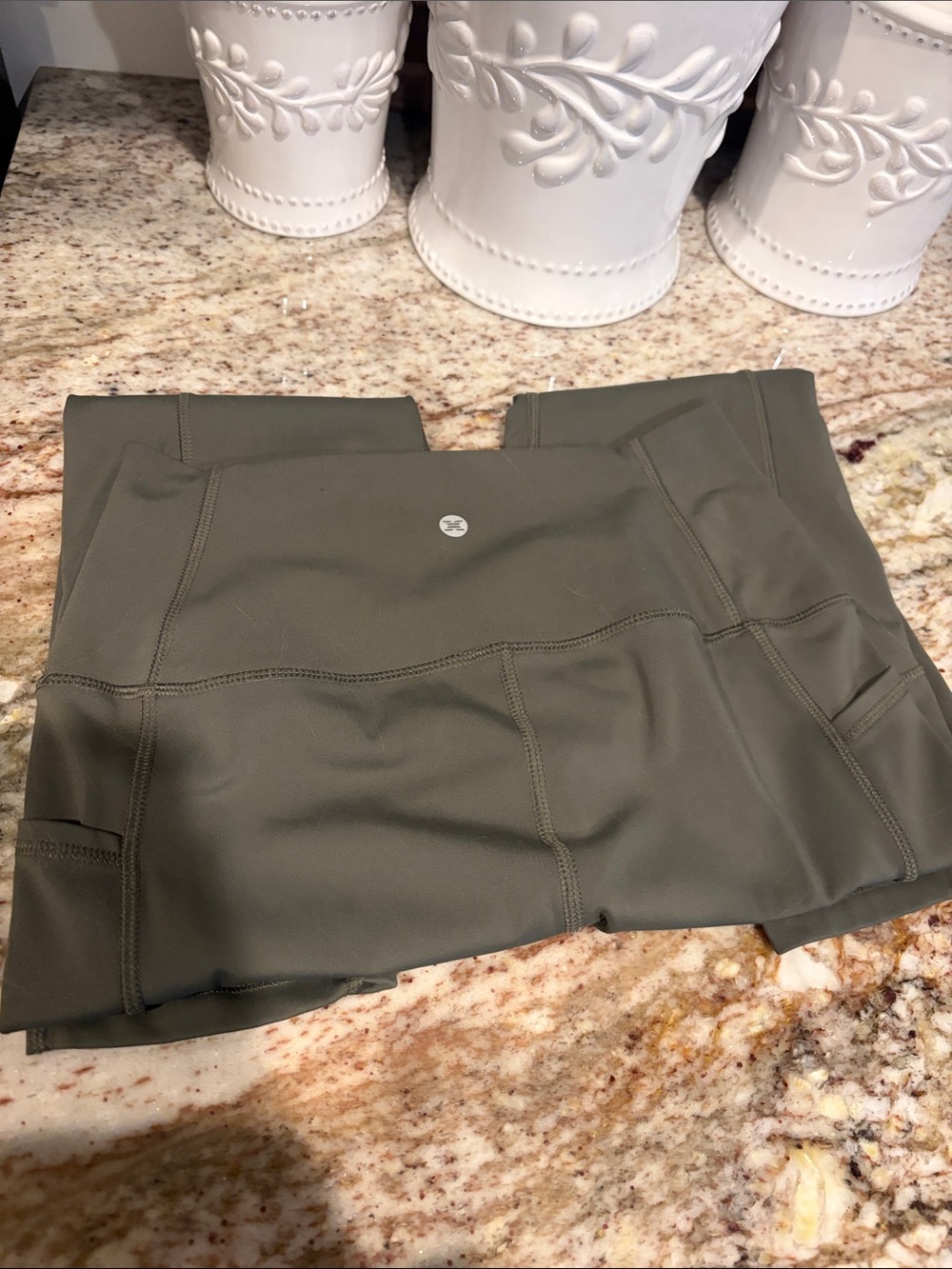 High-Rise Olive Leggings with Side Pockets